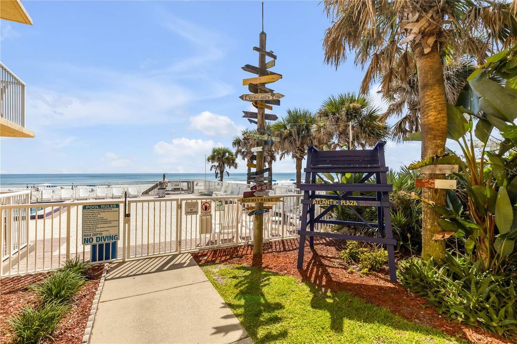 Image 28 of property listing at 425 S ATLANTIC AVENUE 304, New Smyrna Beach, FL 32169