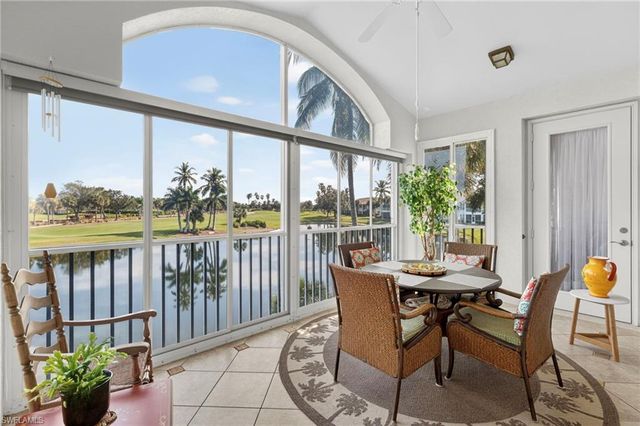 9310 Bayberry BEND # 203, Fort Myers, FL 33908