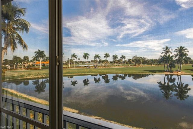 9310 Bayberry BEND # 203, Fort Myers, FL 33908