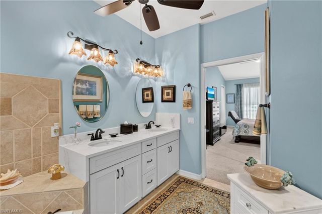 9310 Bayberry BEND # 203, Fort Myers, FL 33908