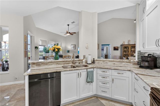 9310 Bayberry BEND # 203, Fort Myers, FL 33908