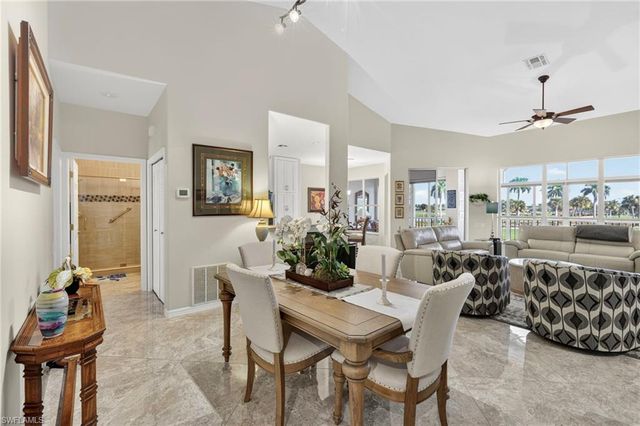 9310 Bayberry BEND # 203, Fort Myers, FL 33908