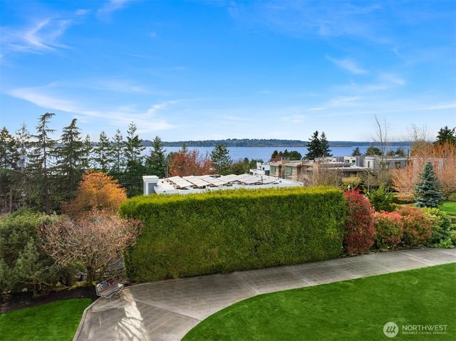10211 NE 59th Street, Kirkland, WA 98033