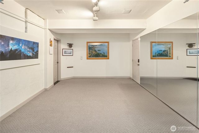 10211 NE 59th Street, Kirkland, WA 98033