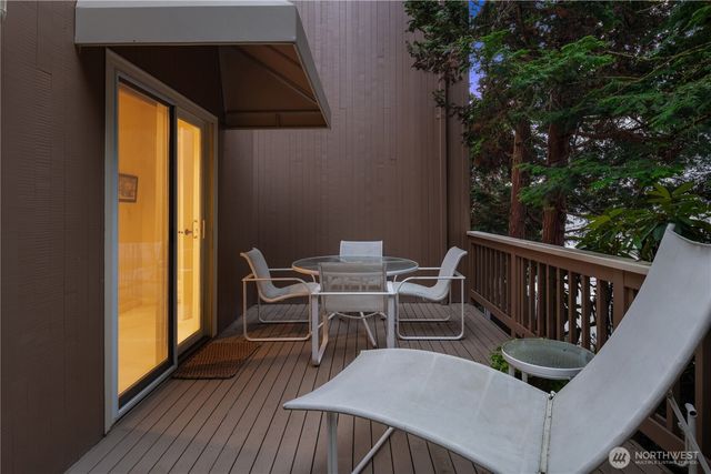 10211 NE 59th Street, Kirkland, WA 98033