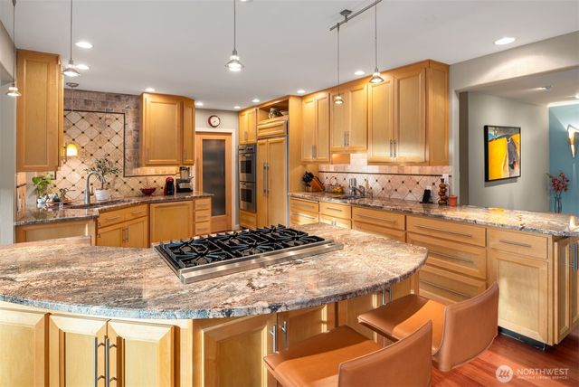 10211 NE 59th Street, Kirkland, WA 98033