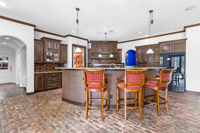 2790 Derby Lane, Madisonville, TX 77864