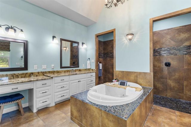 2790 Derby Lane, Madisonville, TX 77864