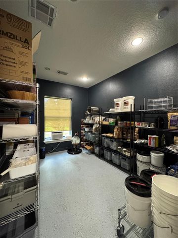 2790 Derby Lane, Madisonville, TX 77864