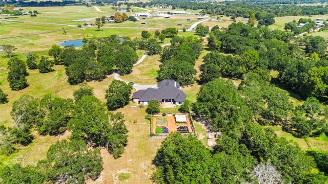 2790 Derby Lane, Madisonville, TX 77864
