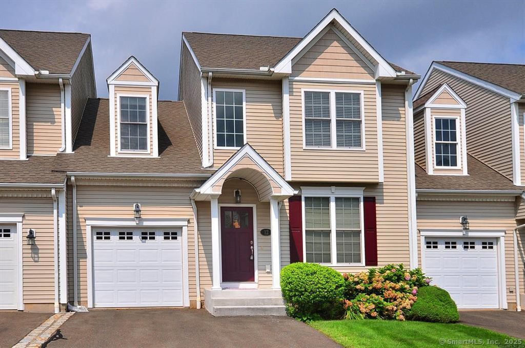 12 Bogart Lane 12, Newington, CT 06111