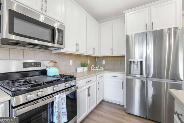 1968 Lakeview Bend Way, Buford, GA 30519