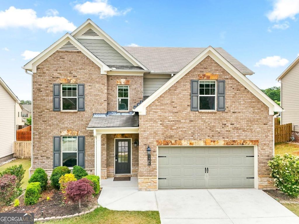 1968 Lakeview Bend Way, Buford, GA 30519