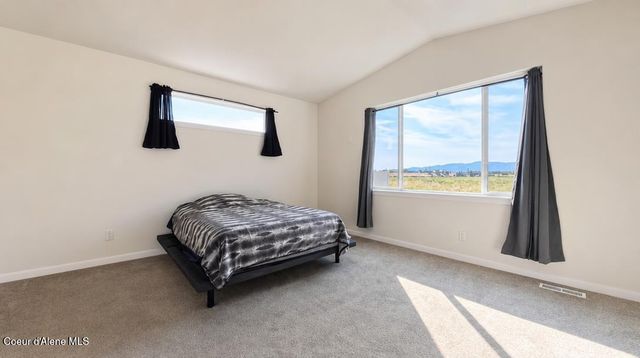 1542 W OKANOGAN AVE, Post Falls, ID 83854