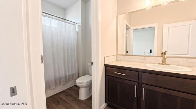1542 W OKANOGAN AVE, Post Falls, ID 83854
