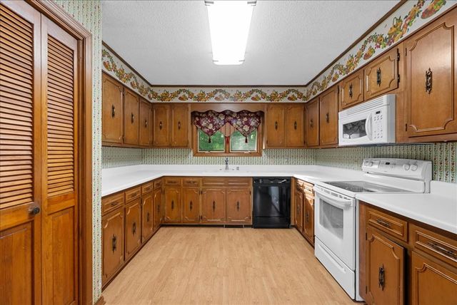 322 Mount Carmel Church Road, Chatsworth, GA 30705