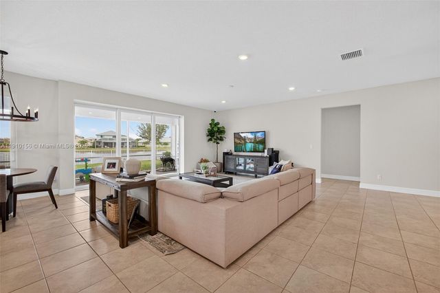 10190 SW Captiva Dr, Port St. Lucie, FL 34987