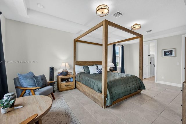 10190 SW Captiva Dr, Port St. Lucie, FL 34987