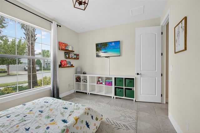 10190 SW Captiva Dr, Port St. Lucie, FL 34987