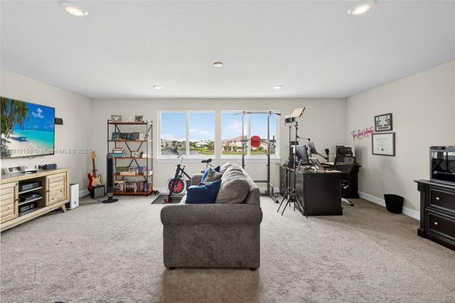 10190 SW Captiva Dr, Port St. Lucie, FL 34987