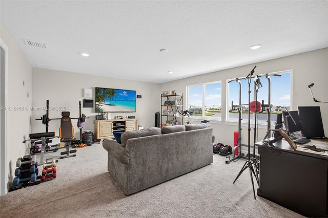 10190 SW Captiva Dr, Port St. Lucie, FL 34987