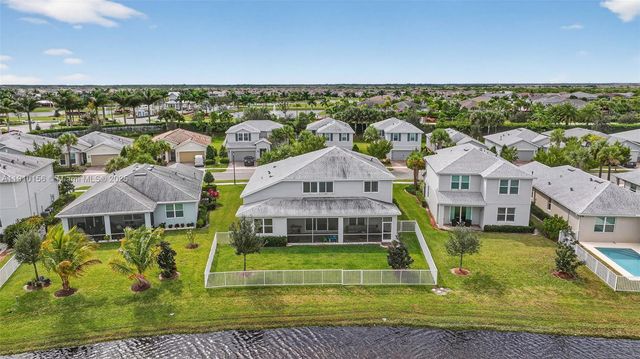 10190 SW Captiva Dr, Port St. Lucie, FL 34987