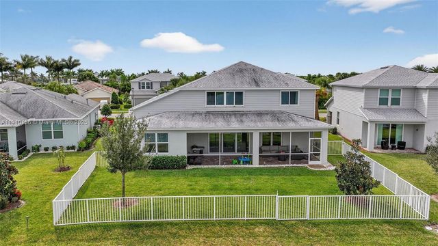 10190 SW Captiva Dr, Port St. Lucie, FL 34987