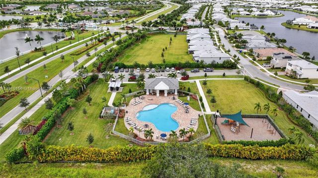 10190 SW Captiva Dr, Port St. Lucie, FL 34987