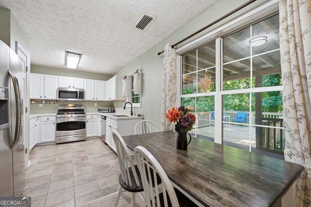 1059 Athena Court, Acworth, GA 30101