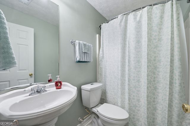 1059 Athena Court, Acworth, GA 30101