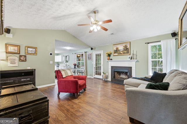 1059 Athena Court, Acworth, GA 30101