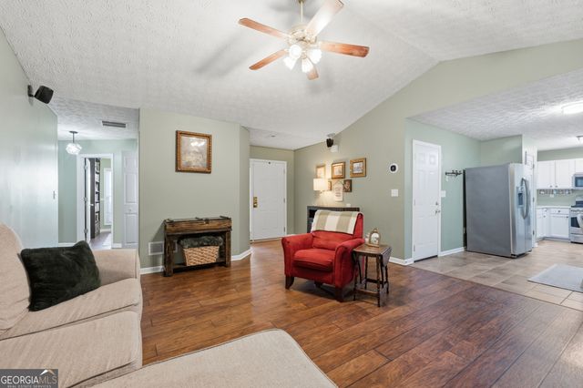 1059 Athena Court, Acworth, GA 30101