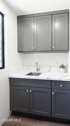 3129 Orange Avenue, La Crescenta, CA 91214