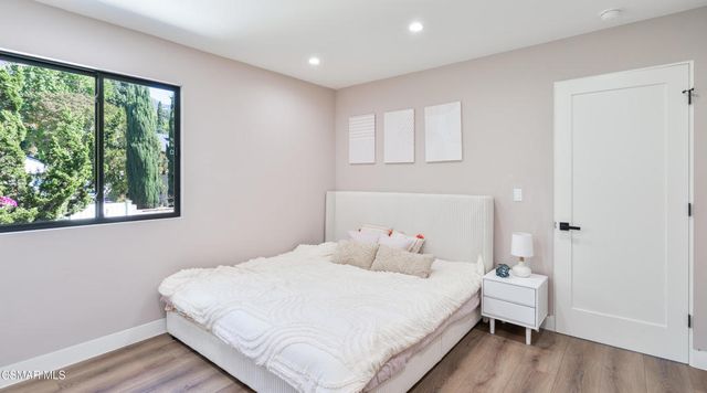 3129 Orange Avenue, La Crescenta, CA 91214