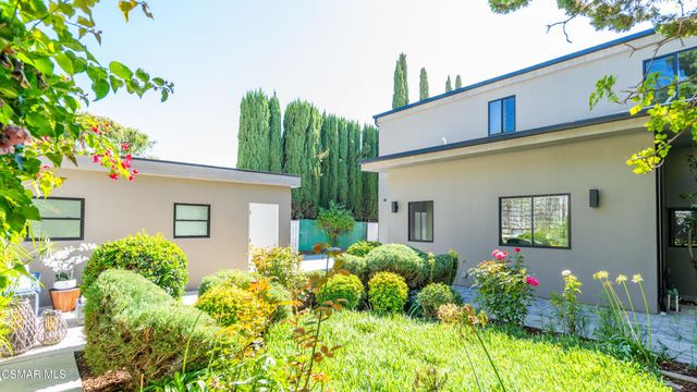 3129 Orange Avenue, La Crescenta, CA 91214