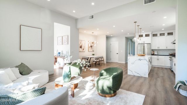 3129 Orange Avenue, La Crescenta, CA 91214