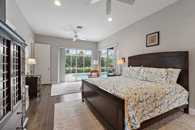 18647 SE Lakeside Drive, Jupiter, FL 33469