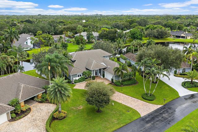 18647 SE Lakeside Drive, Jupiter, FL 33469