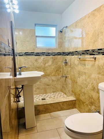 5605 Polk Street, Hollywood, FL 33021