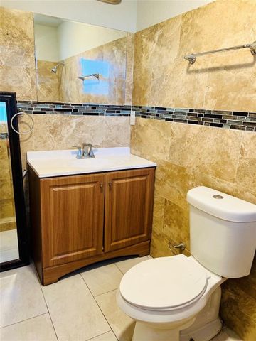 5605 Polk Street, Hollywood, FL 33021