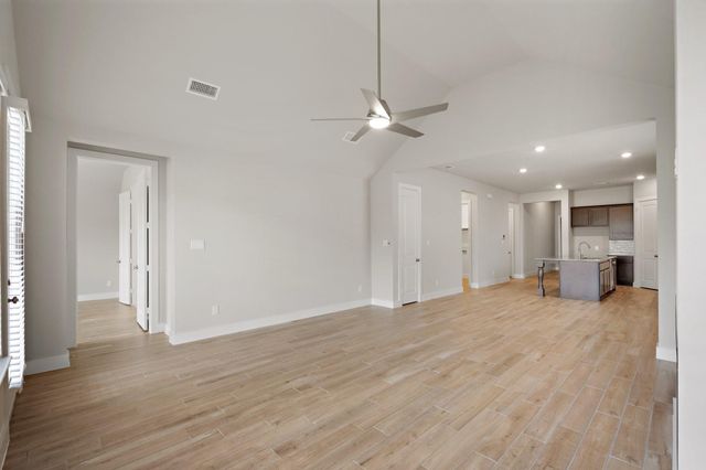 10719 River Walk Drive, Missouri City, TX 77459