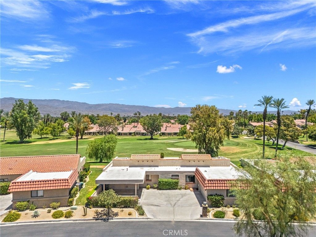 Image 13 of property listing at 41488 Inverness, Palm Desert, CA 92211