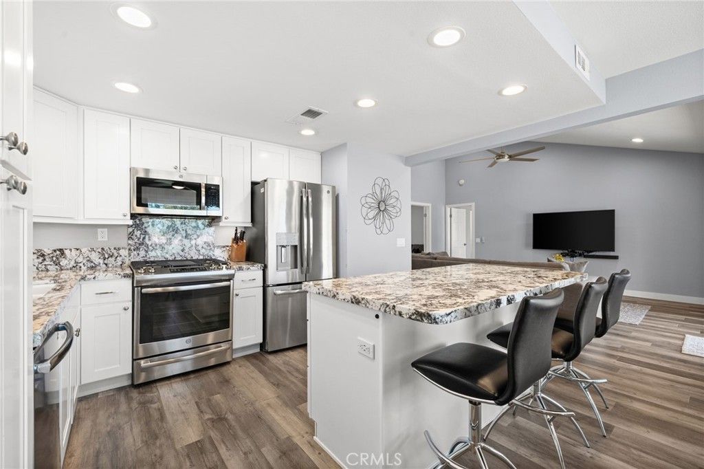 Image 17 of property listing at 41488 Inverness, Palm Desert, CA 92211