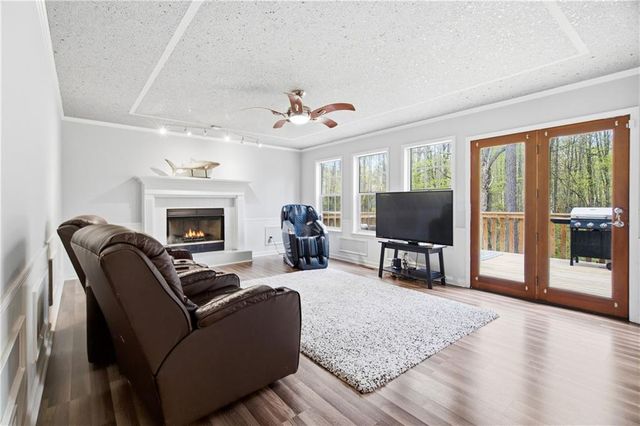 145 Shadybrook Lane SW, Atlanta, GA 30331