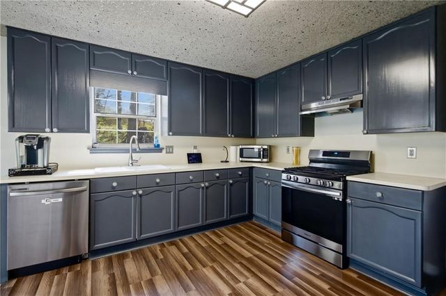 145 Shadybrook Lane SW, Atlanta, GA 30331
