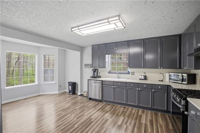 145 Shadybrook Lane SW, Atlanta, GA 30331