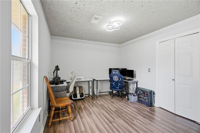 145 Shadybrook Lane SW, Atlanta, GA 30331