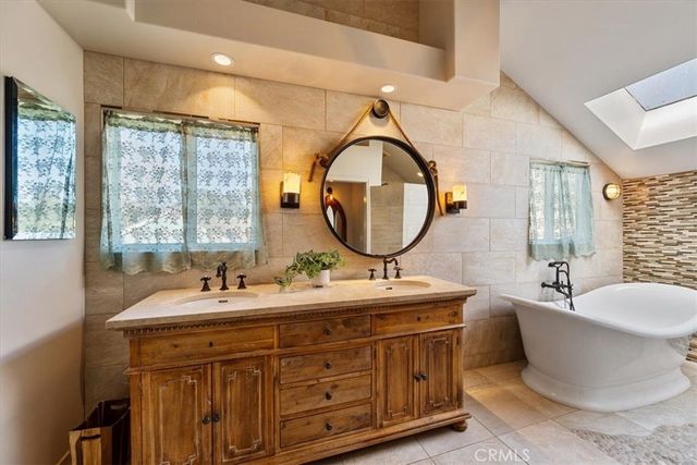 892 Onstott, Lompoc, CA 93436