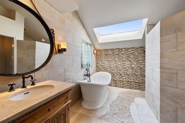 892 Onstott, Lompoc, CA 93436