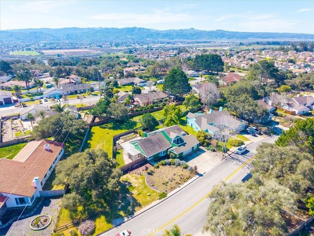 892 Onstott, Lompoc, CA 93436
